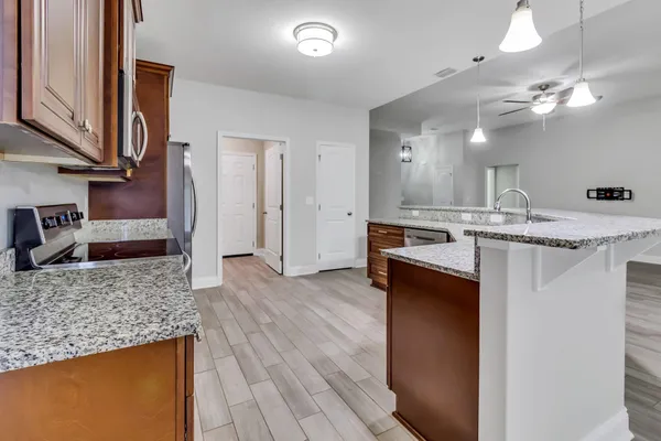 $2,295 | 2281 Tom Street, Navarre, FL 32566