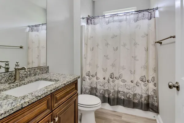 $2,295 | 2281 Tom Street, Navarre, FL 32566