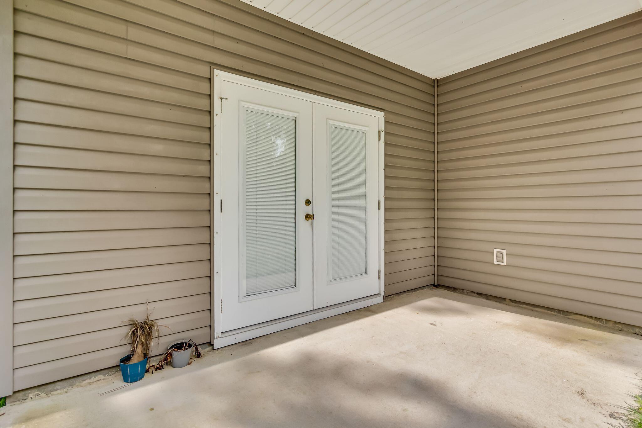 2281 Tom Street Navarre, FL 32566 - Photo 31 of 35 aj2405032-1029