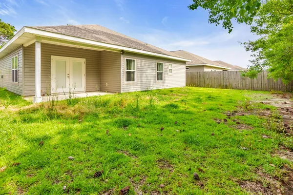 $2,295 | 2281 Tom Street, Navarre, FL 32566