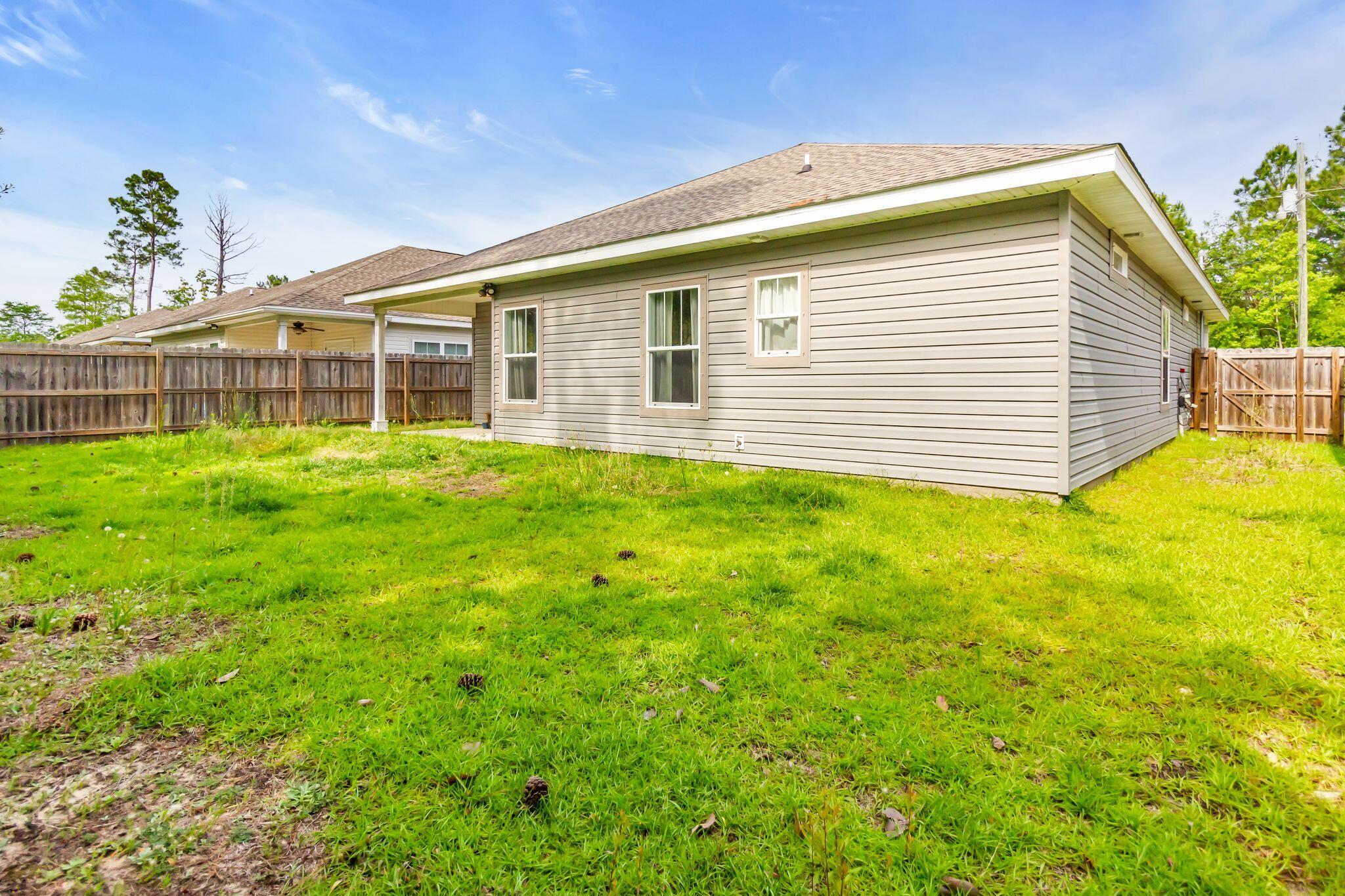 2281 Tom Street Navarre, FL 32566 - Photo 34 of 35 aj2405032-1032