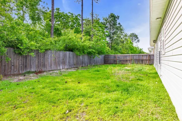 $2,295 | 2281 Tom Street, Navarre, FL 32566