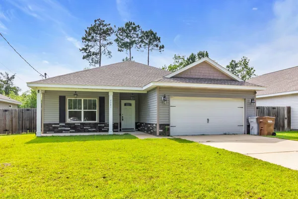 $2,295 | 2281 Tom Street, Navarre, FL 32566