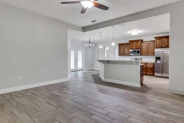 $2,295 | 2281 Tom Street, Navarre, FL 32566