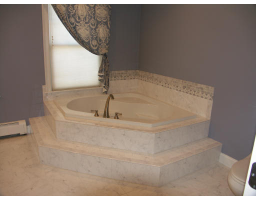 6 Boiling Spring Avenue Medfield, MA 02052 - Photo 4 of 11 Gallery Image 4