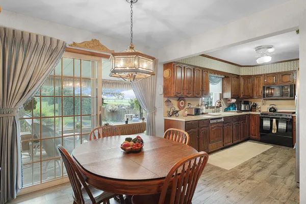 $650,000 | 1810 East Mill Street, Hastings, MI 49058