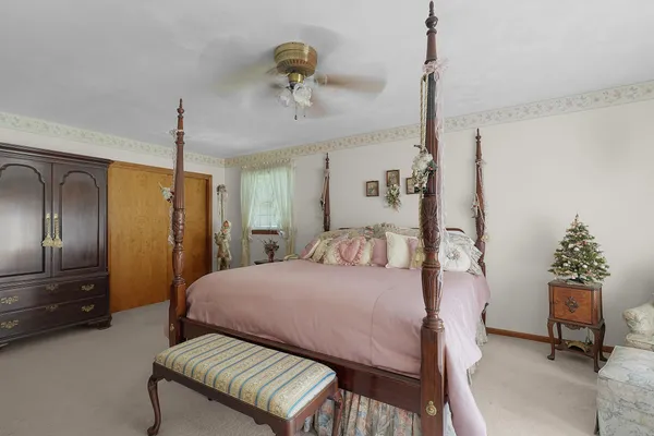 $650,000 | 1810 East Mill Street, Hastings, MI 49058