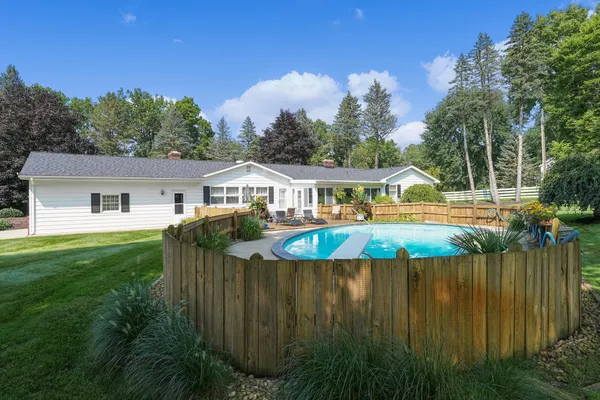 $650,000 | 1810 East Mill Street, Hastings, MI 49058