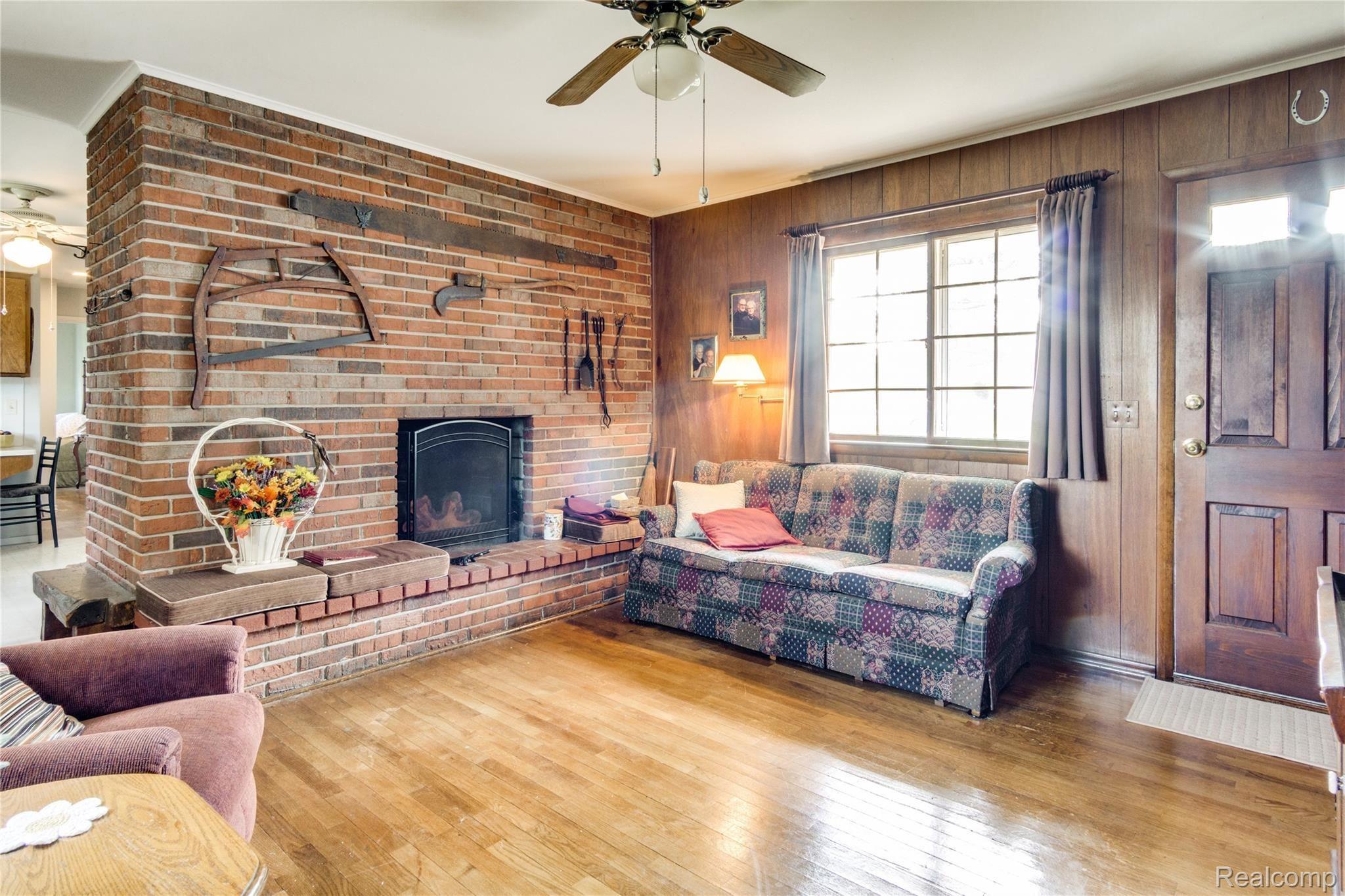 5166 Stevens Road Clarkston, MI 48346 - Photo 15 of 40 Interiors (17 of 39).jpg
