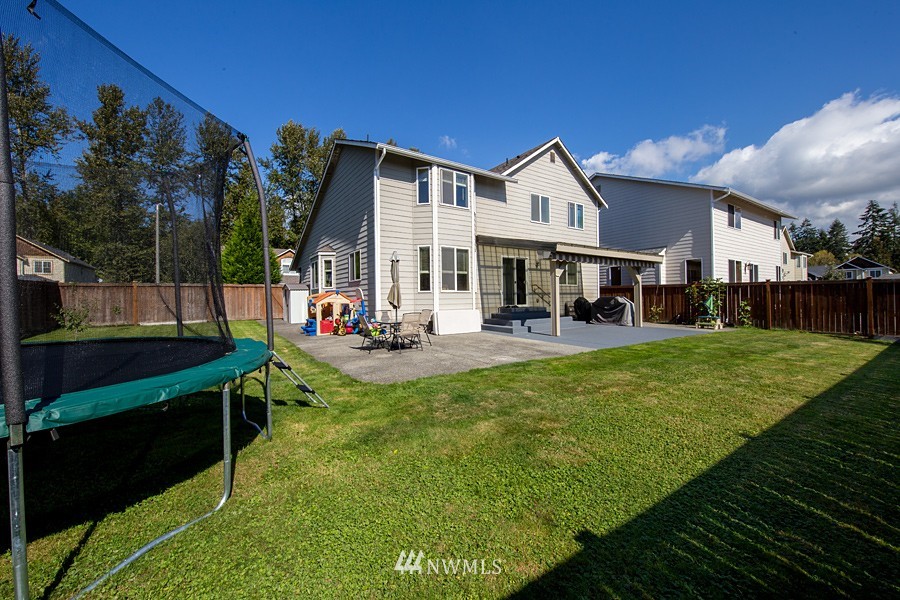 6129 Northeast 7th Court Renton, WA 98059 - Photo 24 of 25