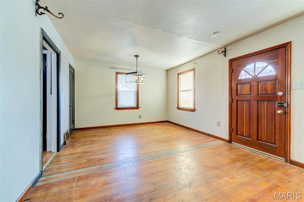 1250 South New Florissant Road Florissant, MO 63031 - Photo 16 of 29