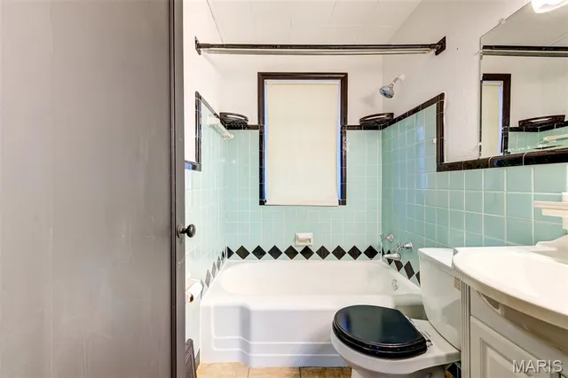 $124,500 | 1250 South New Florissant Road, Florissant, MO 63031