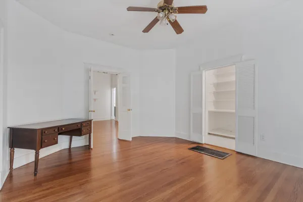 $299,900 | 2282 Central Avenue, Memphis, TN 38104