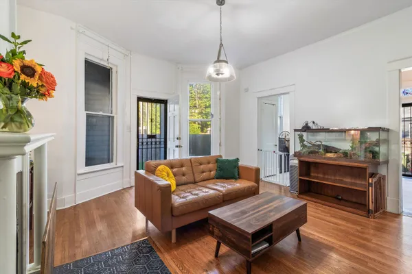 $299,900 | 2282 Central Avenue, Memphis, TN 38104