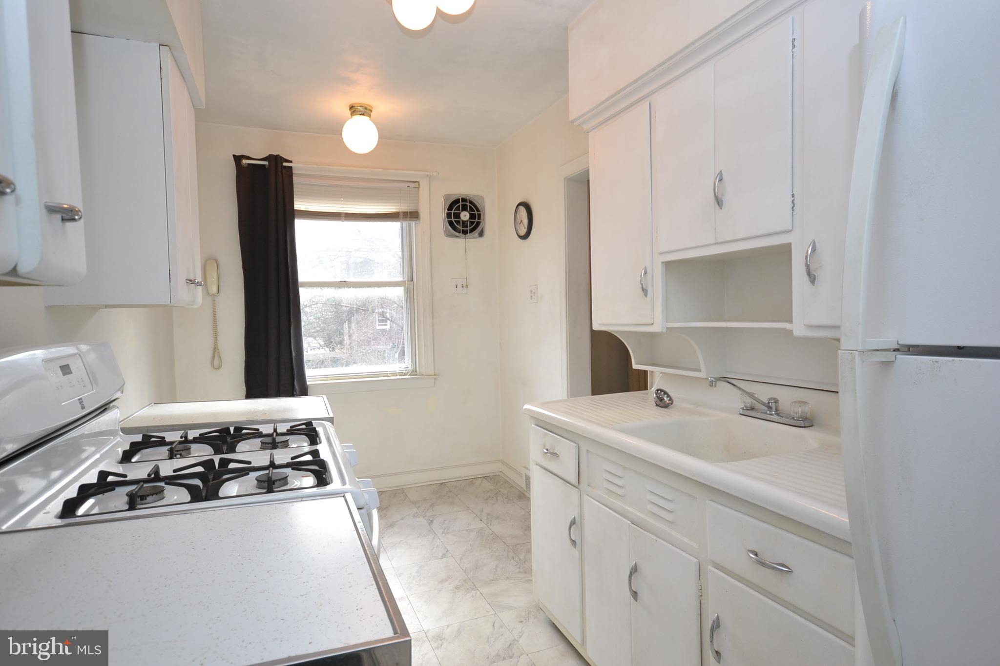 4002 Marshall Road Drexel Hill, PA 19026 - Photo 14 of 35 Gallery Image 14