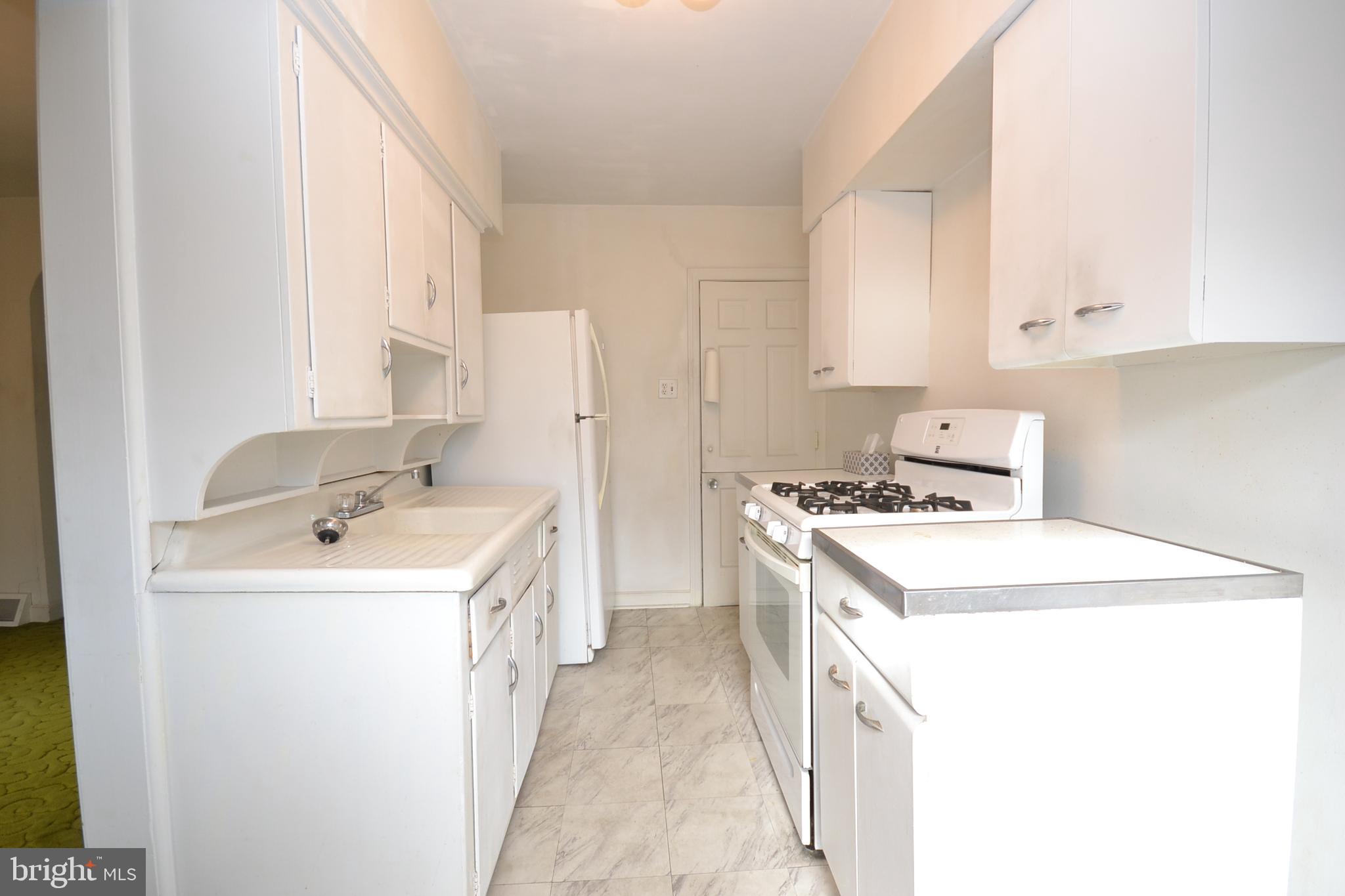 4002 Marshall Road Drexel Hill, PA 19026 - Photo 15 of 35 Gallery Image 15
