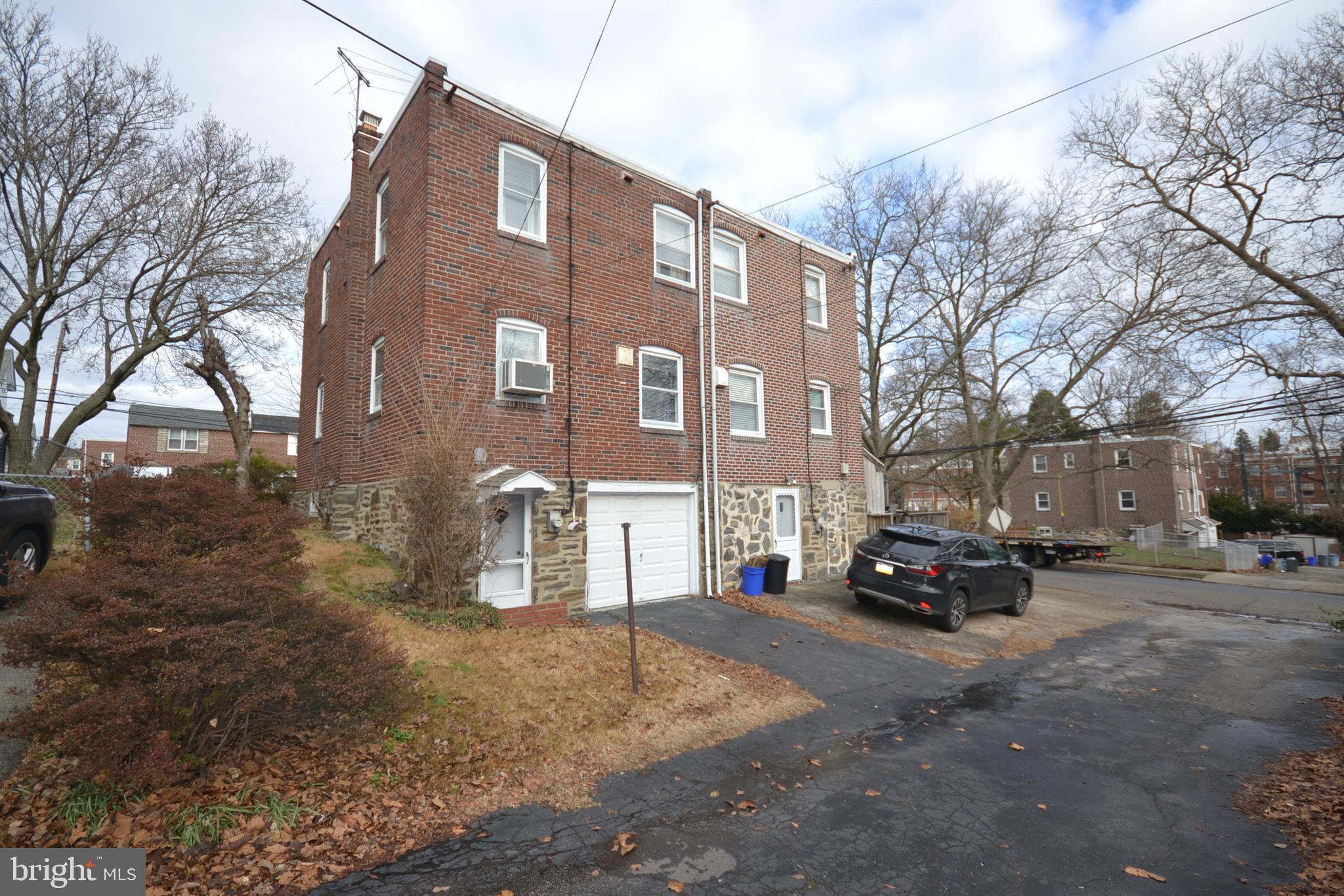 4002 Marshall Road Drexel Hill, PA 19026 - Photo 3 of 35 Gallery Image 3