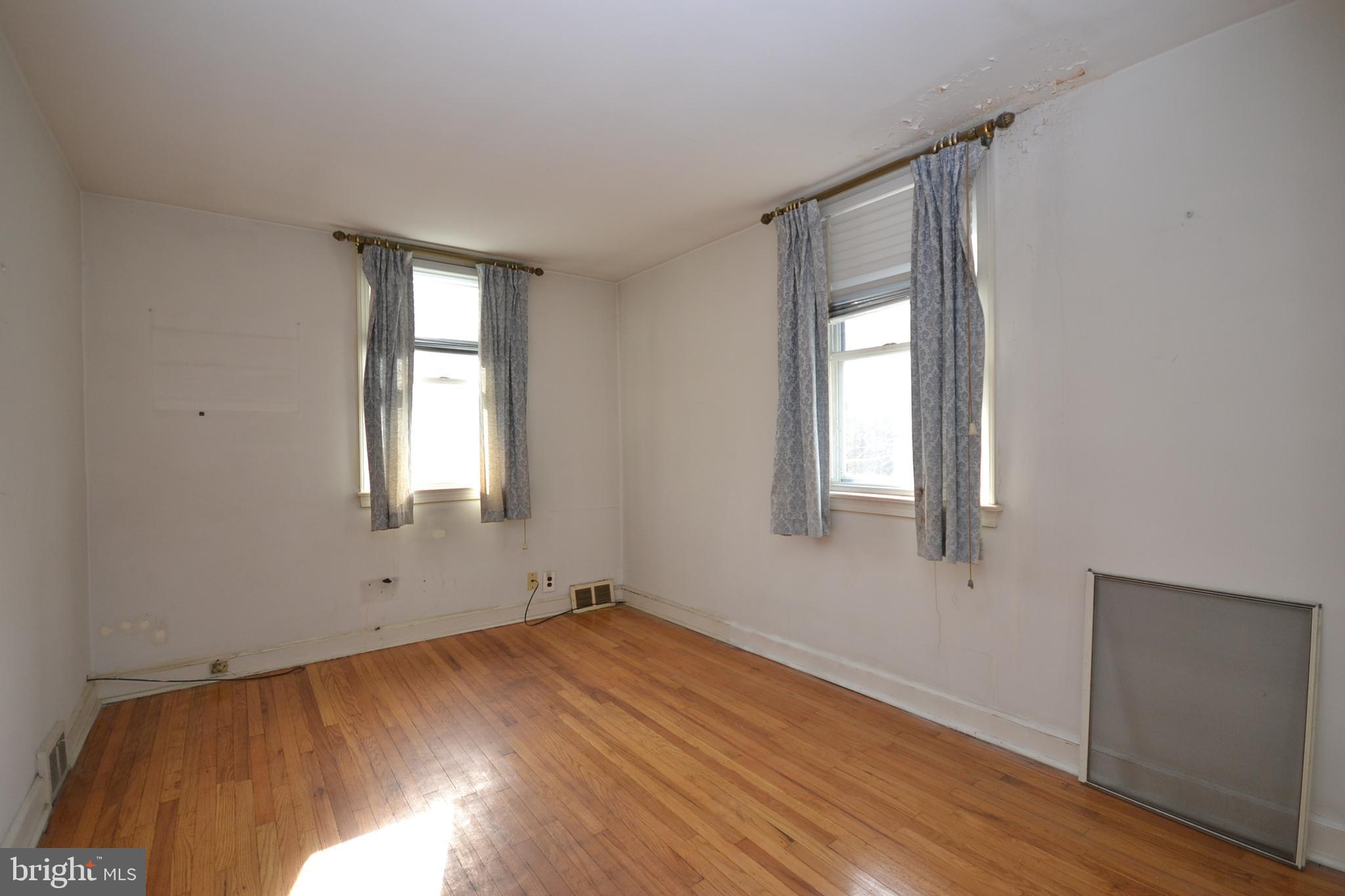 4002 Marshall Road Drexel Hill, PA 19026 - Photo 22 of 35 Gallery Image 22