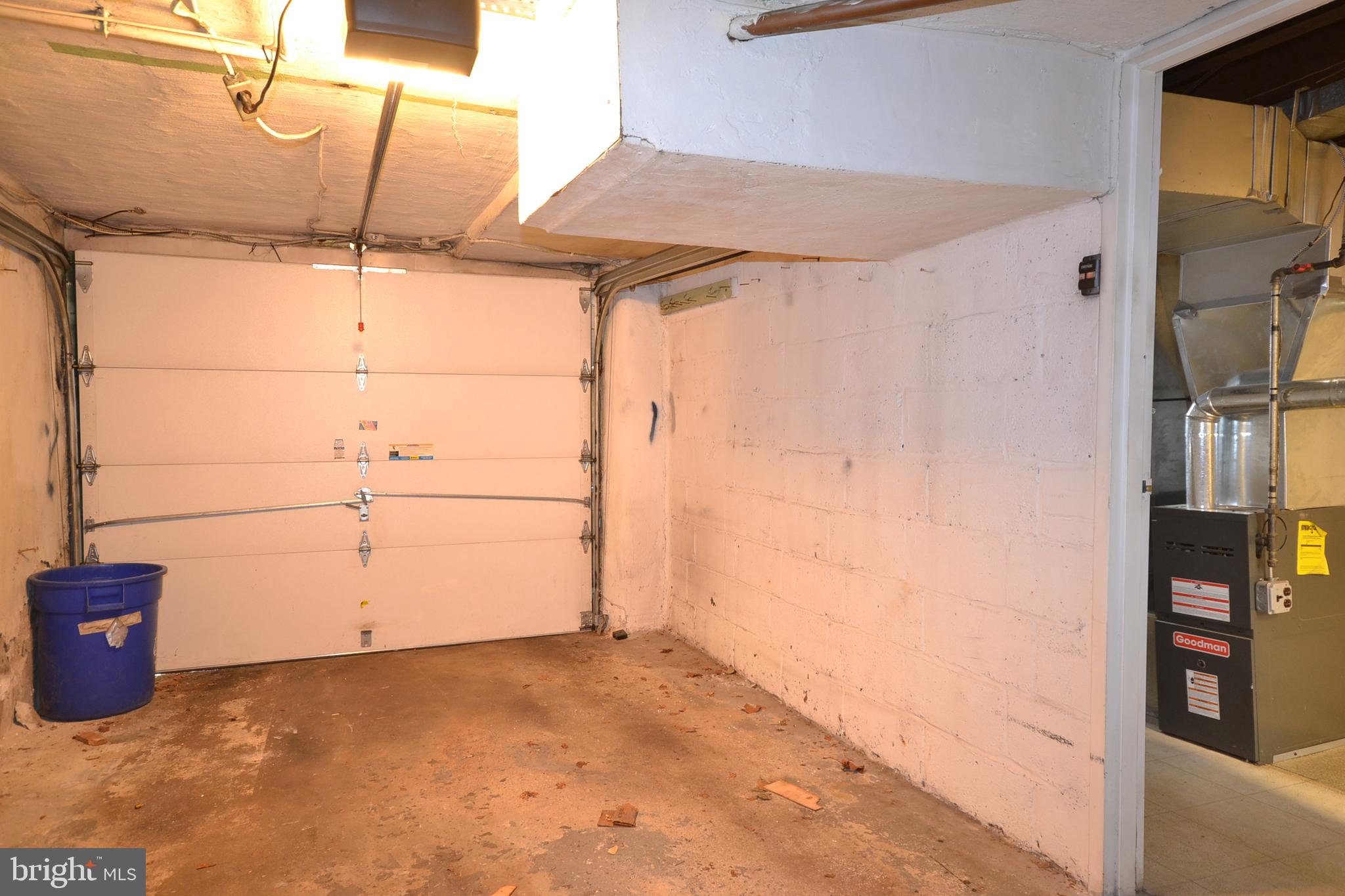 4002 Marshall Road Drexel Hill, PA 19026 - Photo 27 of 35 Gallery Image 27