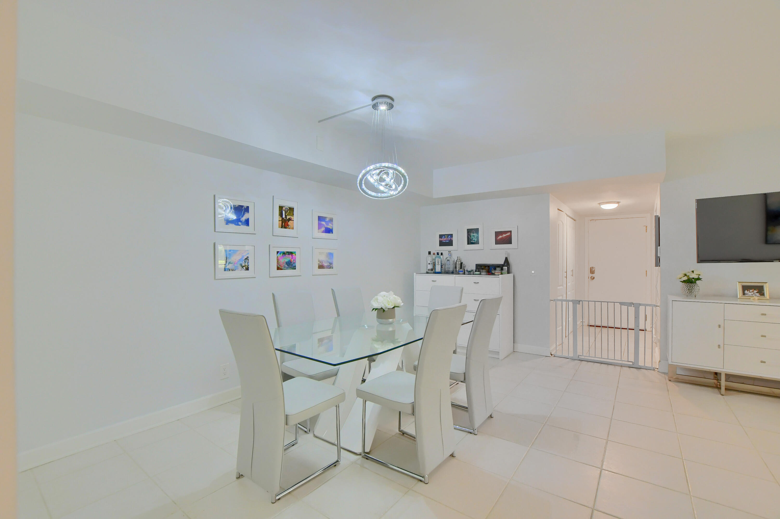 6314 Longboat Lane West, Unit 102 Boca Raton, FL 33433 - Photo 7 of 24 dining room