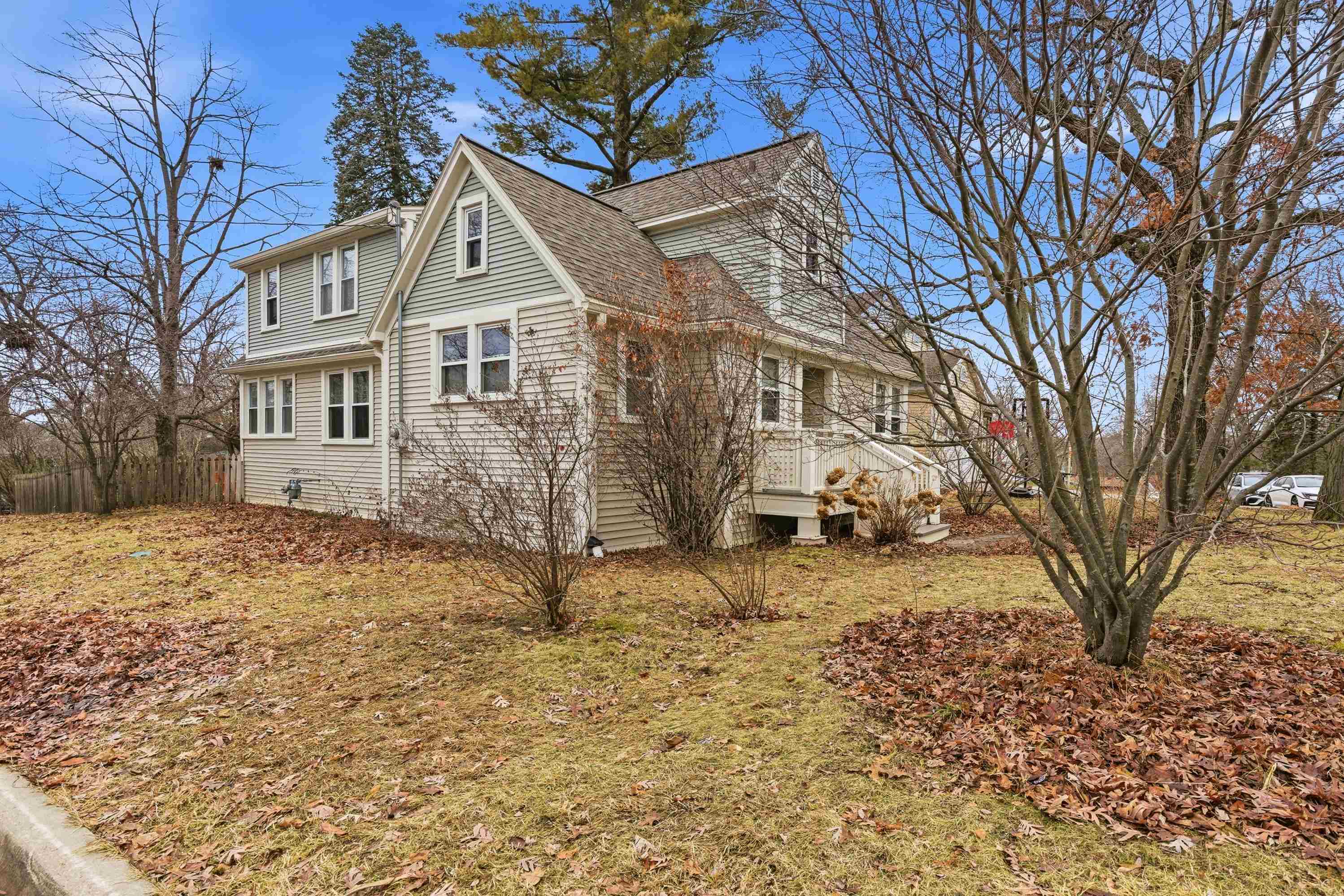 5801 Taft Street Middleton, WI 53562 - Photo 5 of 41