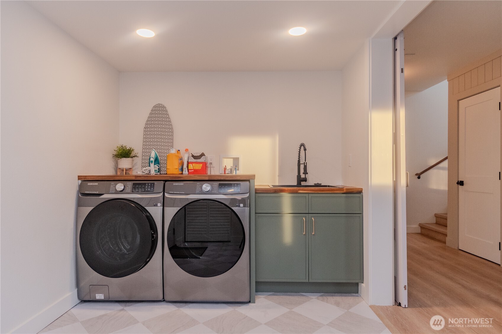 242 Southwest 186th Street Normandy Park, WA 98166 - Photo 27 of 39