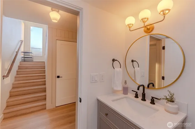 $1,139,000 | 242 Southwest 186th Street, Normandy Park, WA 98166