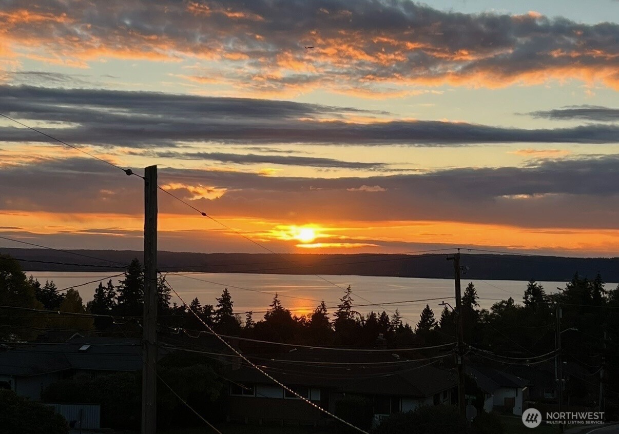 242 Southwest 186th Street Normandy Park, WA 98166 - Photo 36 of 39