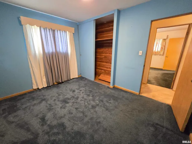 $125,000 | 10 Park Lane, Centralia, IL 62801