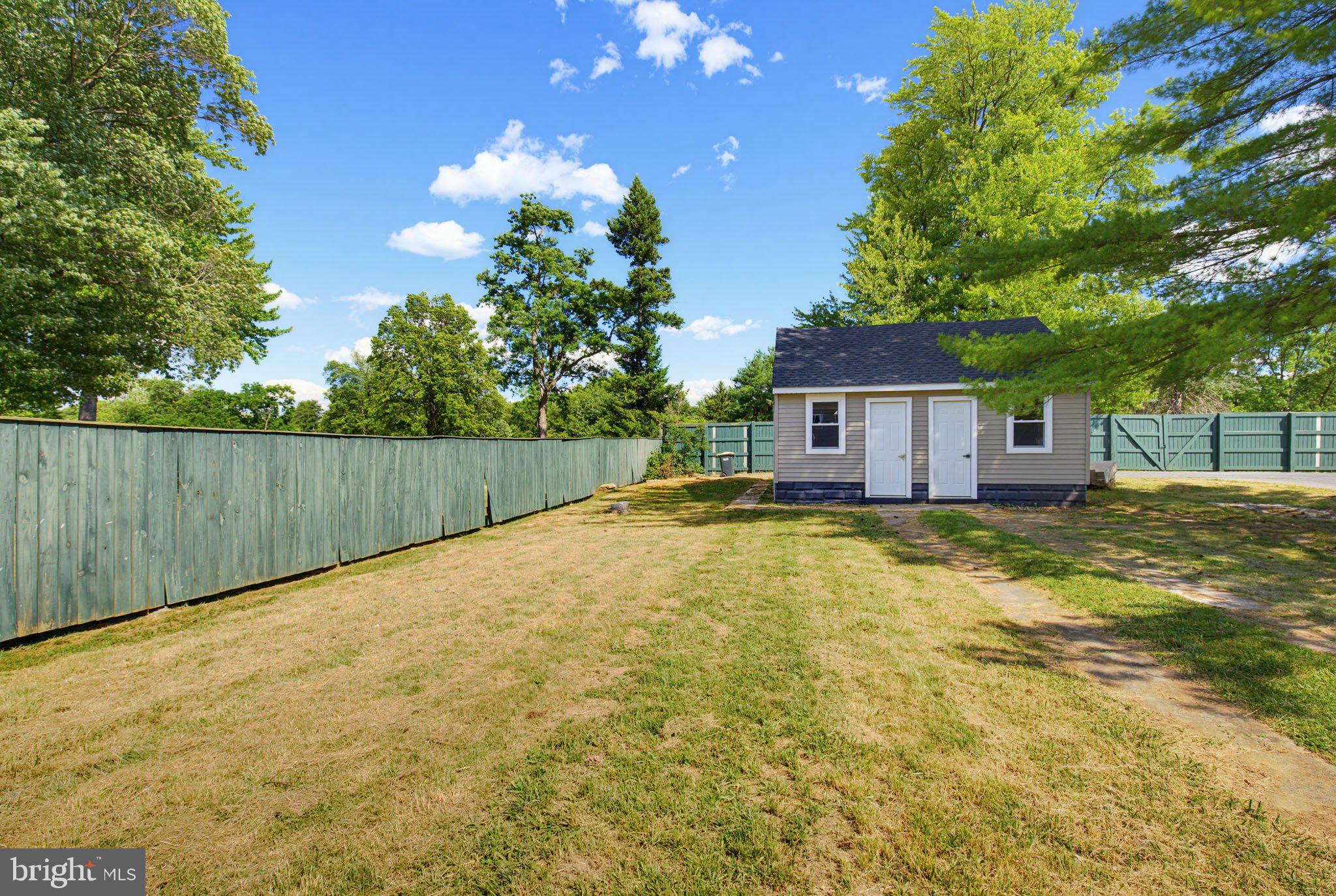 432 East Derry Road Hershey, PA 17033 - Photo 31 of 74