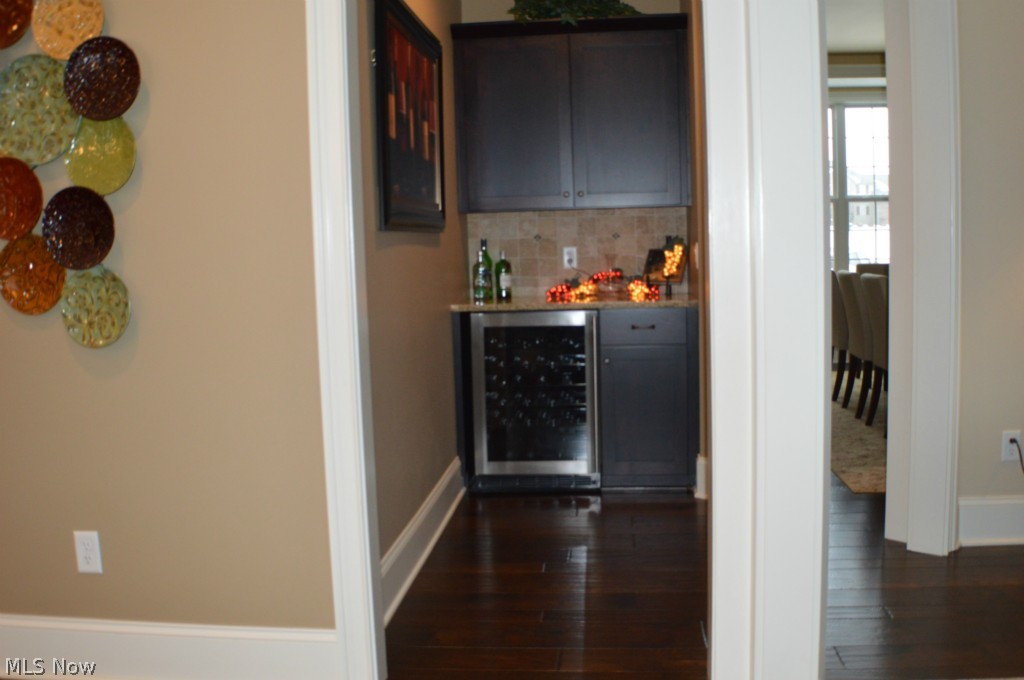 5785 Spring Ridge Drive Medina, OH 44256 - Photo 13 of 25 butler pantry