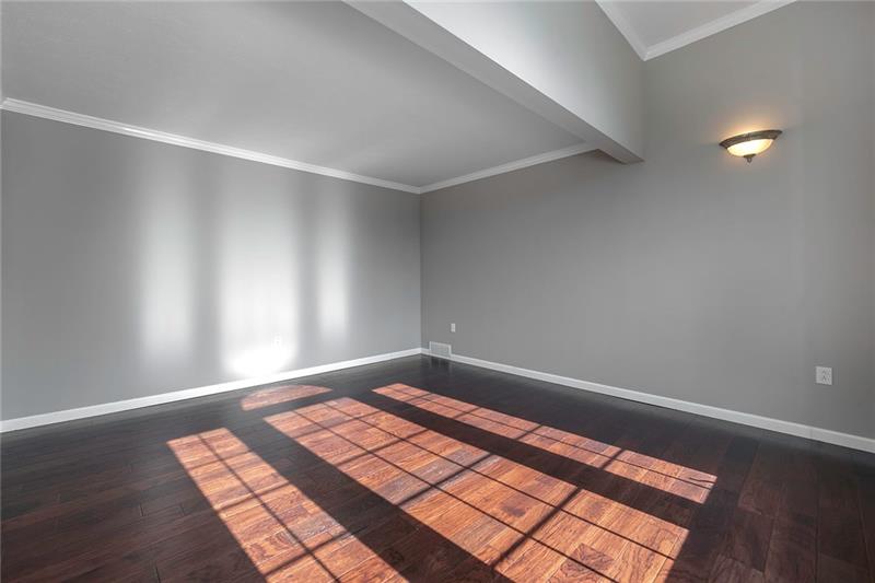 130 Moffett Run Road Aliquippa, PA 15001 - Photo 3 of 25 Gallery Image 3