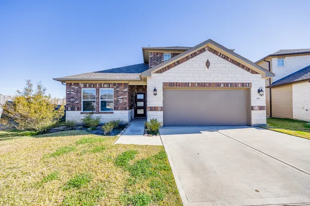 $420,000 | 2107 Cherryvale Drive, Tomball, TX 77375