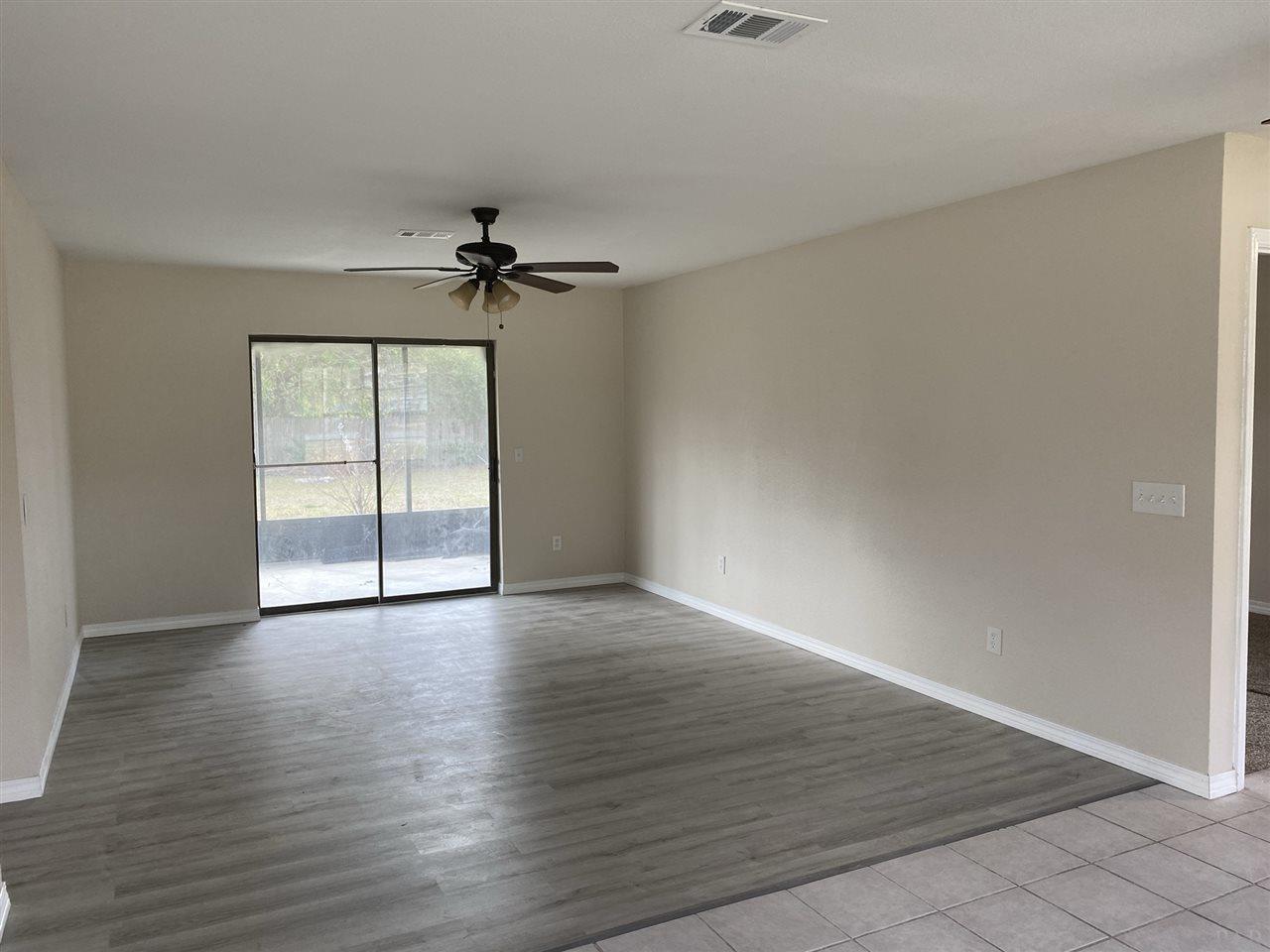 1327 Dog Track Road Pensacola, FL 32506 - Photo 8 of 29 Gallery Image 8