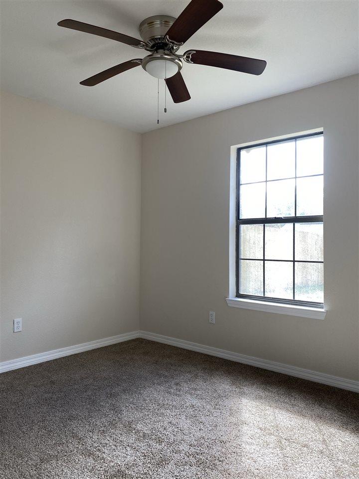 1327 Dog Track Road Pensacola, FL 32506 - Photo 10 of 29 Gallery Image 10