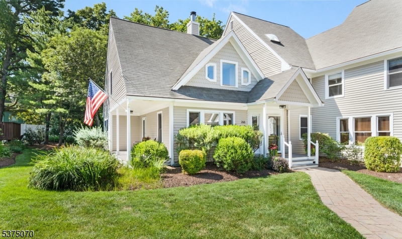 26 West Main Street Mendham, NJ 07945 - Photo 1 of 31