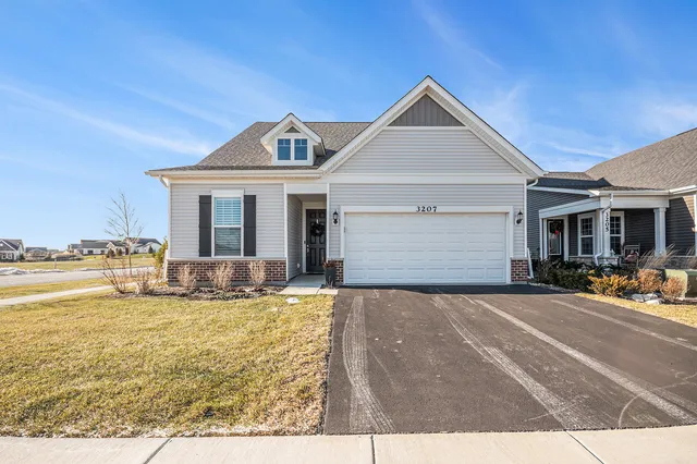 $614,900 | 3207 Dove Mountain Drive, Aurora, IL 60503