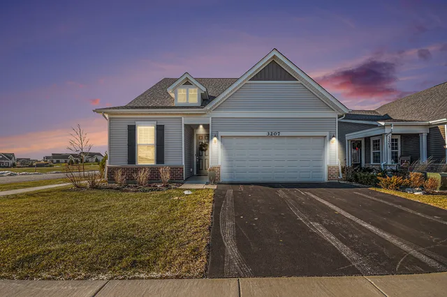 $614,900 | 3207 Dove Mountain Drive, Aurora, IL 60503
