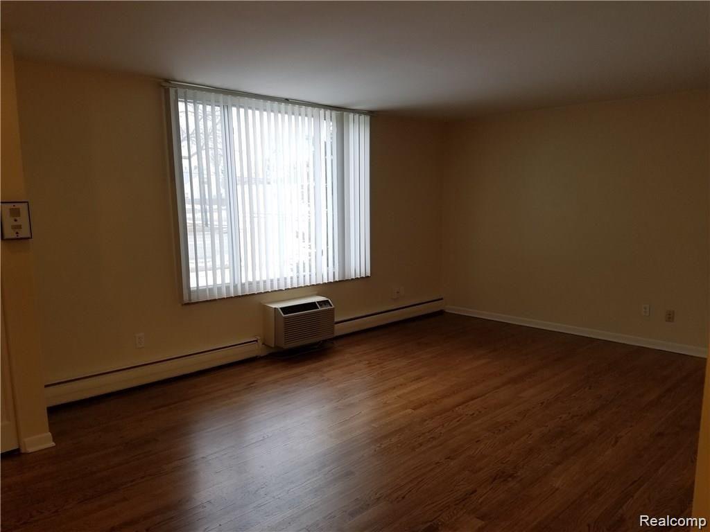 1471 West Nine Mile Road, Unit #1 Ferndale, MI 48220 - Photo 5 of 10