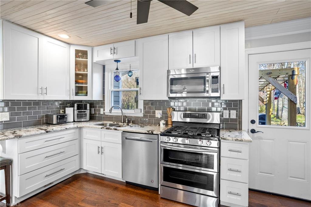 3876 Redbud Road Haw River, NC 27258 - Photo 8 of 30 Gallery Image 8