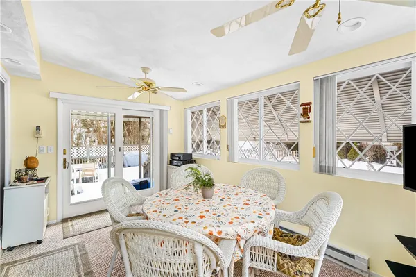$649,900 | 21 Hampton Avenue, Warwick, RI 02889