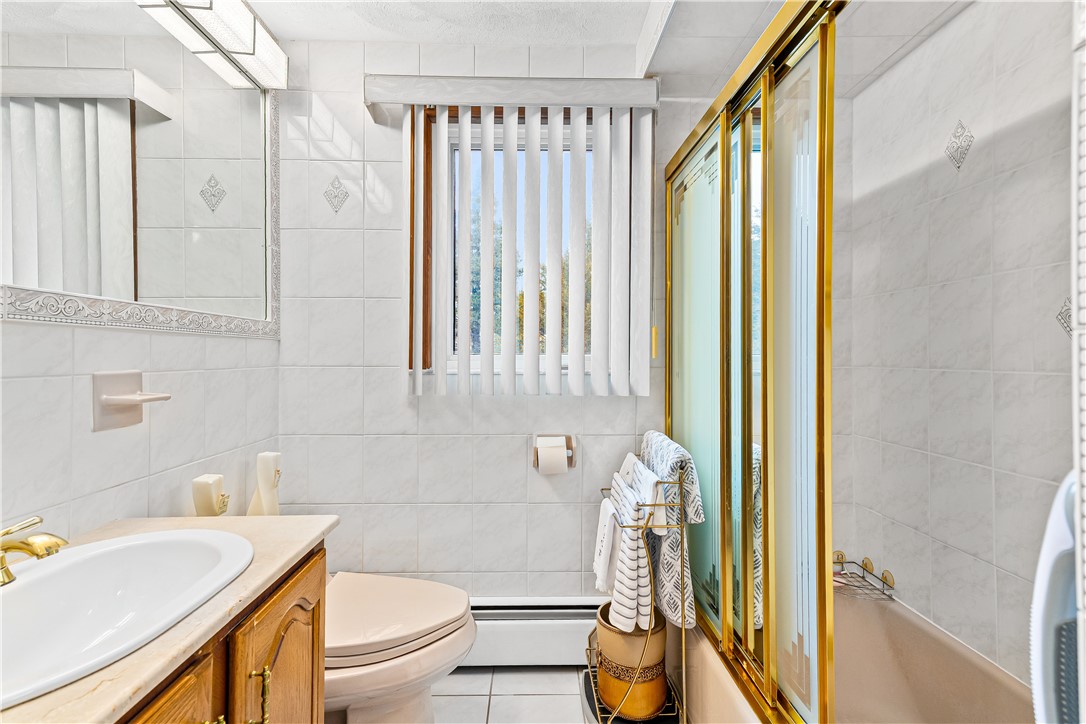 21 Hampton Avenue Warwick, RI 02889 - Photo 18 of 42