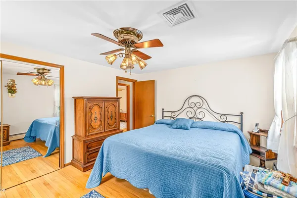 $649,900 | 21 Hampton Avenue, Warwick, RI 02889