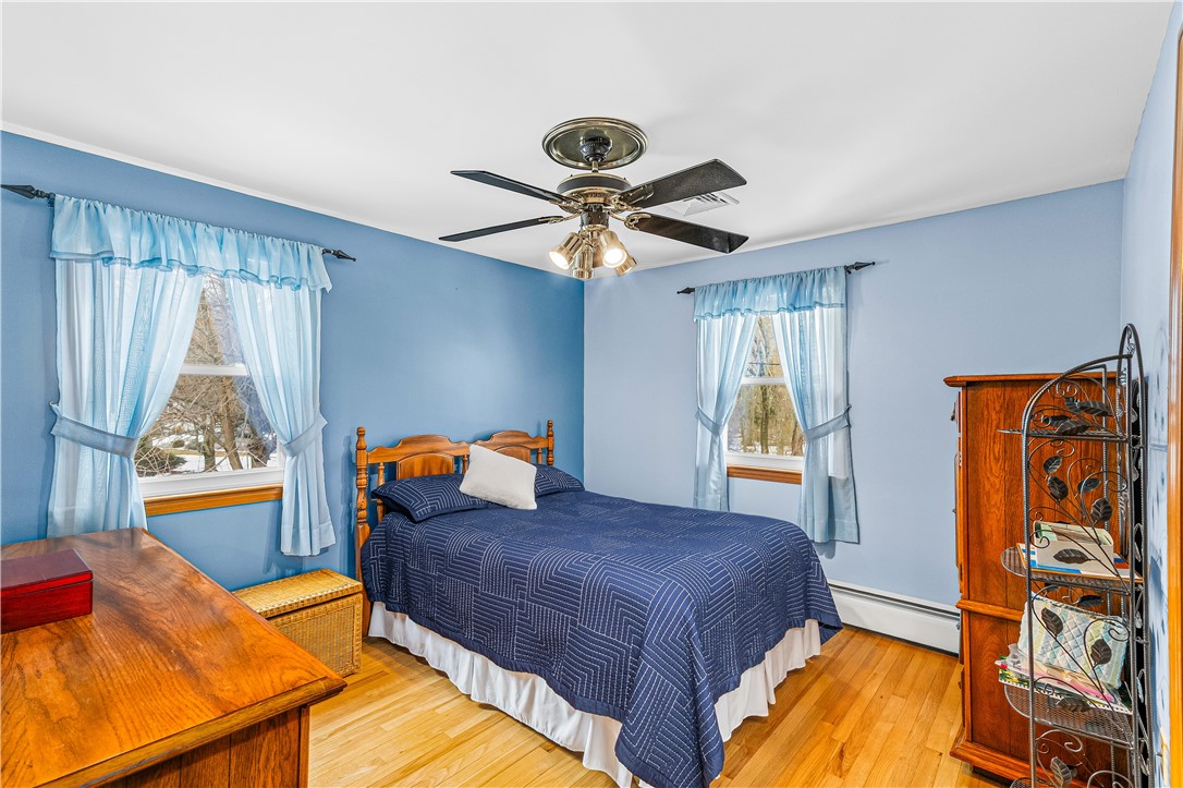 21 Hampton Avenue Warwick, RI 02889 - Photo 22 of 42