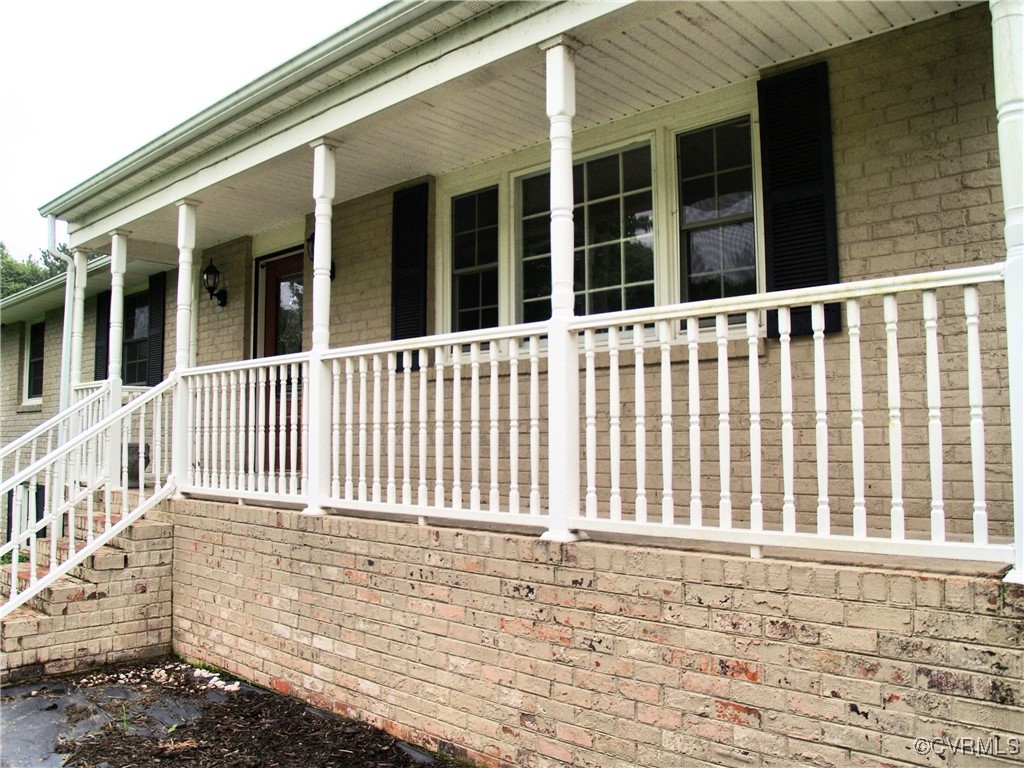 11001 Old Church Road New Kent, VA 23124 - Photo 13 of 50 Vinyl Clad Railings on Front Porch