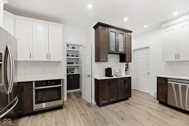 $650,000 | 1479 Beaconfield Court, Carmel, IN 46033