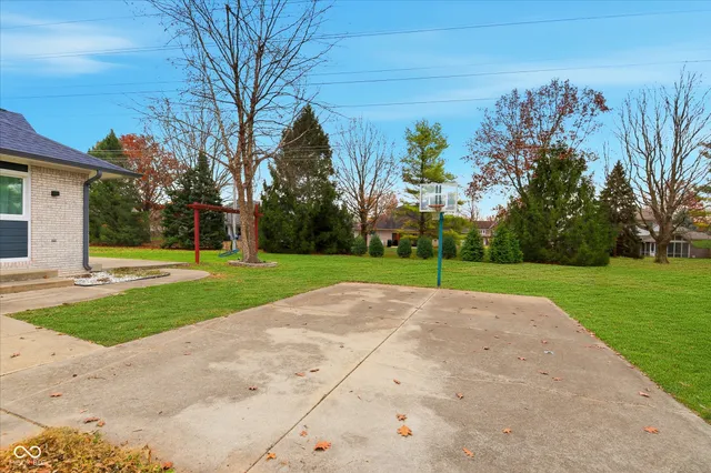 $650,000 | 1479 Beaconfield Court, Carmel, IN 46033