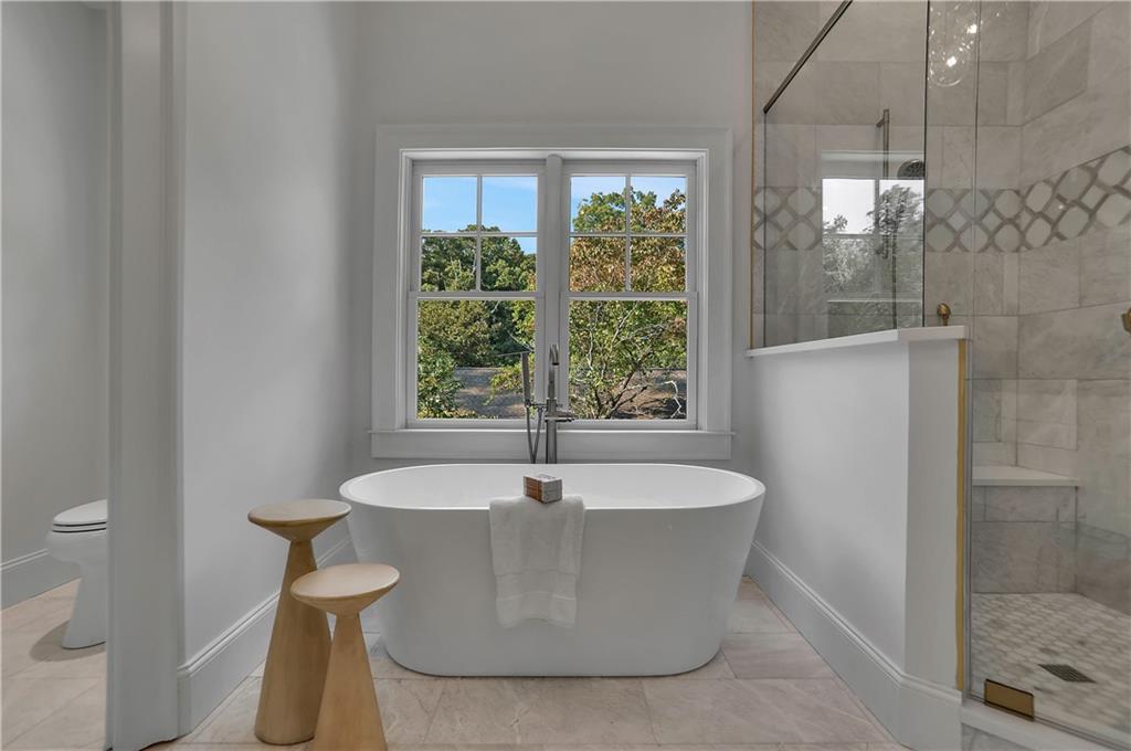 1661 Oak Grove Road Decatur, GA 30033 - Photo 23 of 44