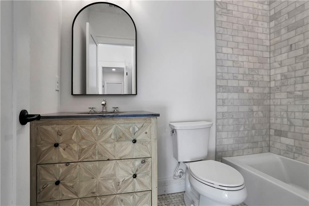 1661 Oak Grove Road Decatur, GA 30033 - Photo 32 of 44