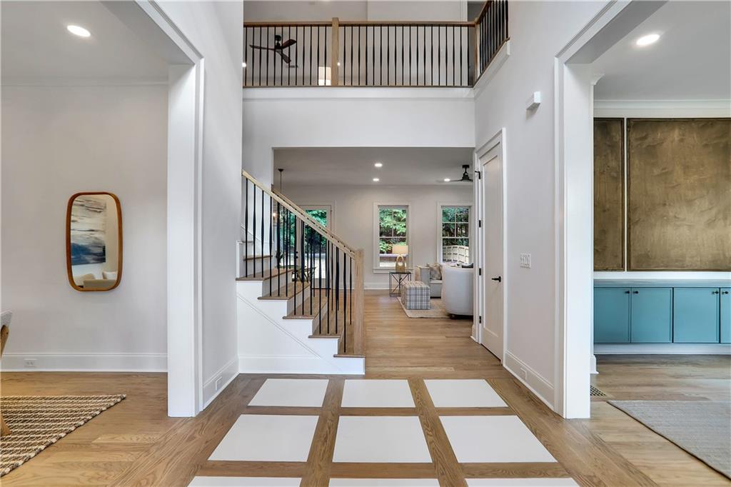 1661 Oak Grove Road Decatur, GA 30033 - Photo 4 of 44